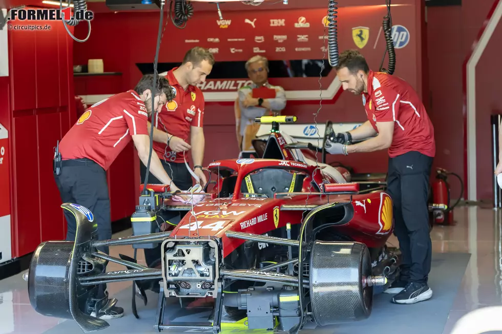 Foto zur News: Lewis Hamilton (Ferrari)