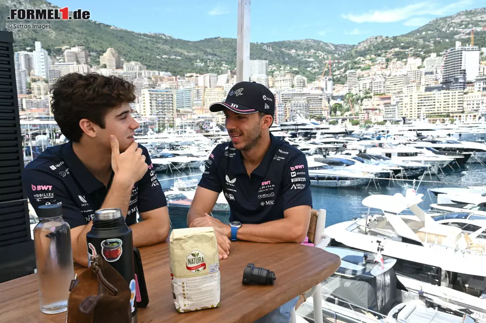 Foto zur News: Franco Colapinto (Alpine) und Pierre Gasly (Alpine)