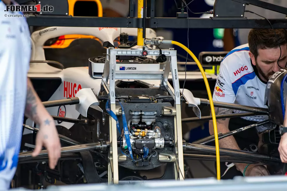 Foto zur News: Racing Bulls VCARB 02