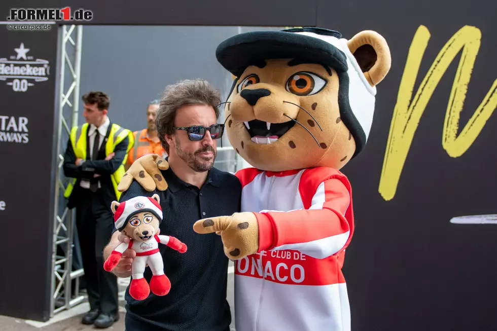 Foto zur News: Fernando Alonso (Aston Martin)