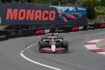 Foto zur News: Esteban Ocon (Haas)