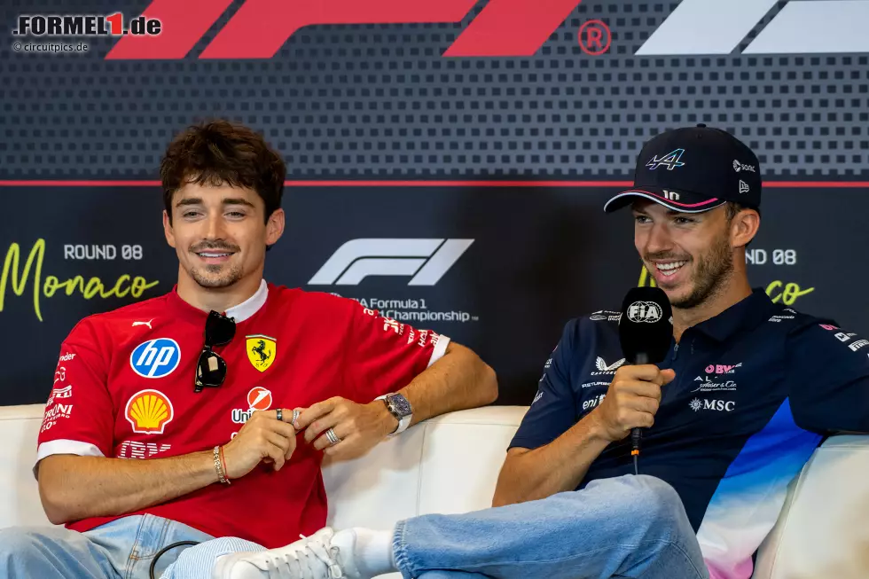 Foto zur News: Charles Leclerc (Ferrari) und Pierre Gasly (Alpine)