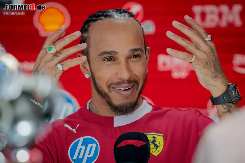 Foto zur News: Lewis Hamilton (Ferrari)