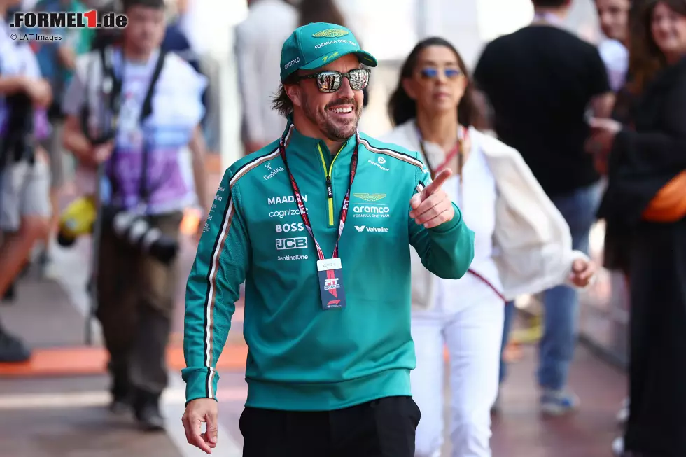 Foto zur News: Fernando Alonso (Aston Martin)