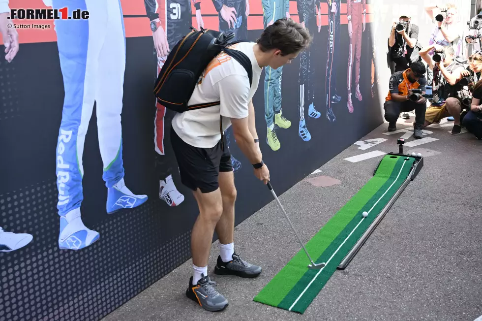 Foto zur News: Oscar Piastri (McLaren)
