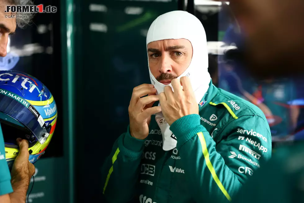 Foto zur News: Fernando Alonso (Aston Martin)