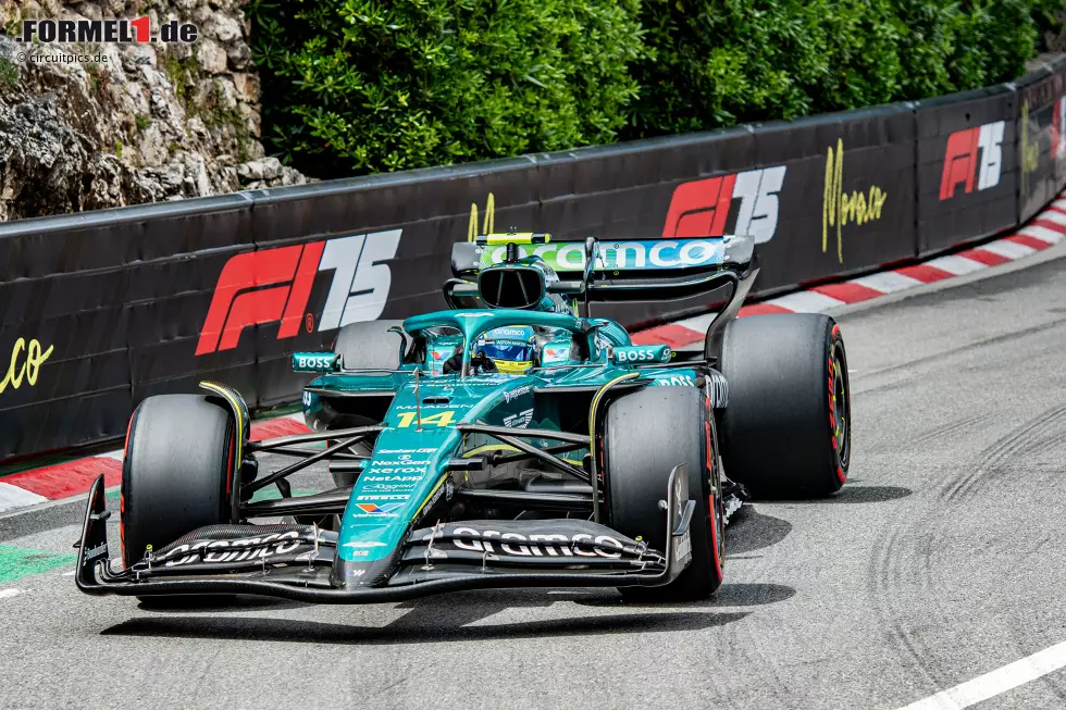 Foto zur News: Fernando Alonso (Aston Martin)