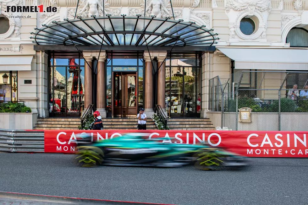 Foto zur News: Lance Stroll (Aston Martin)