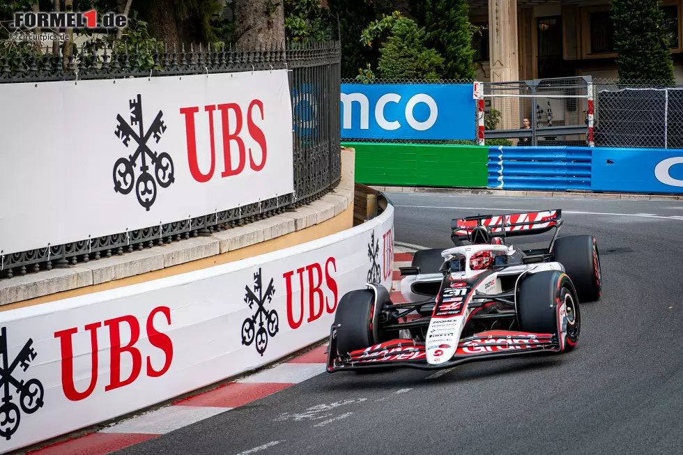 Foto zur News: Esteban Ocon (Haas)