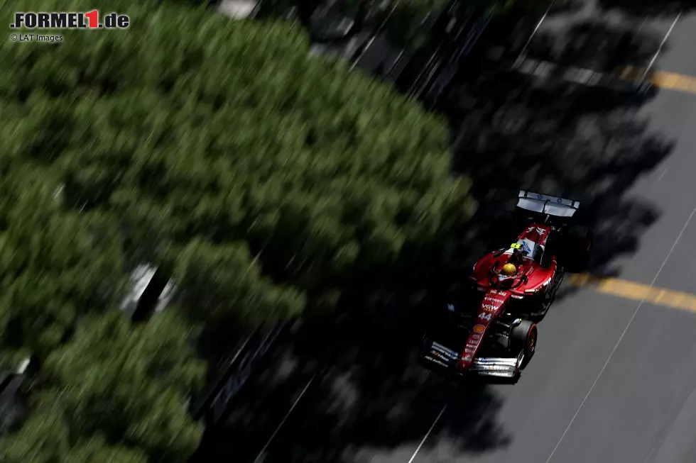 Foto zur News: Lewis Hamilton (Ferrari)