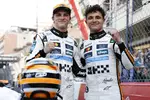 Foto zur News: Lando Norris (McLaren) und Oscar Piastri (McLaren)