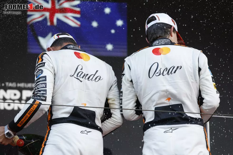 Foto zur News: Lando Norris (McLaren) und Oscar Piastri (McLaren)