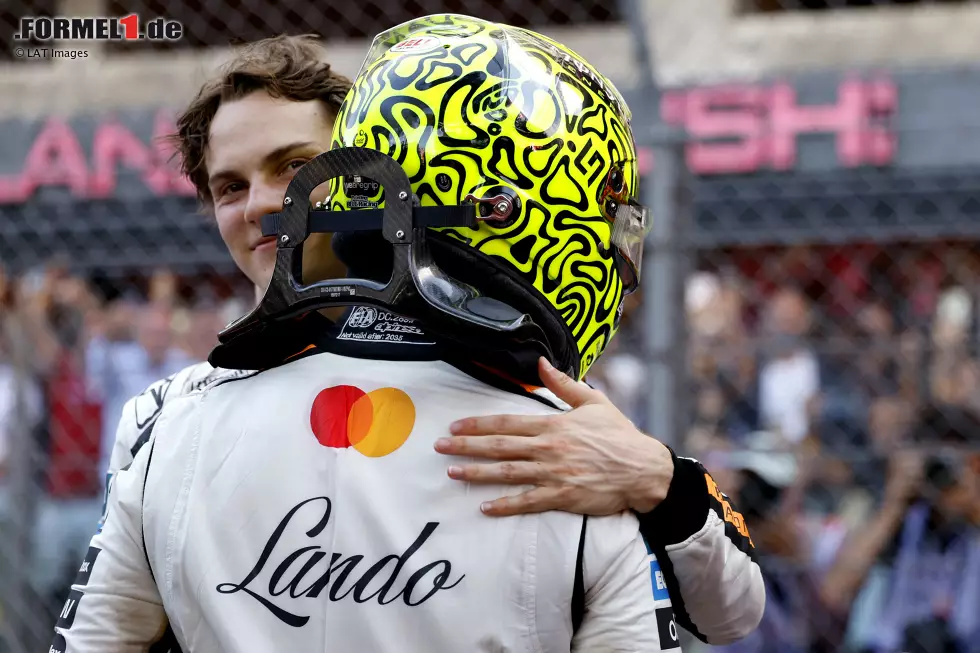 Foto zur News: Lando Norris (McLaren) und Oscar Piastri (McLaren)