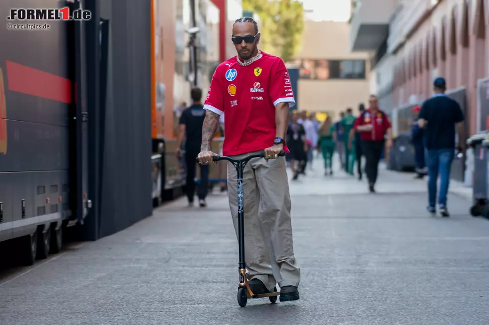 Foto zur News: Lewis Hamilton (Ferrari)