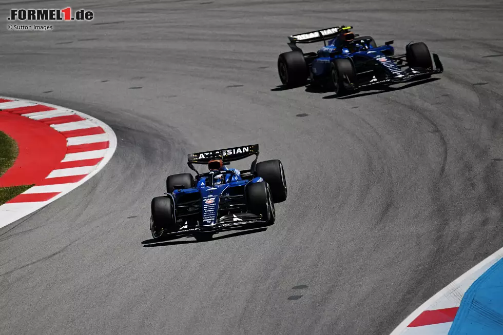 Foto zur News: Victor Martins und Carlos Sainz (Williams)