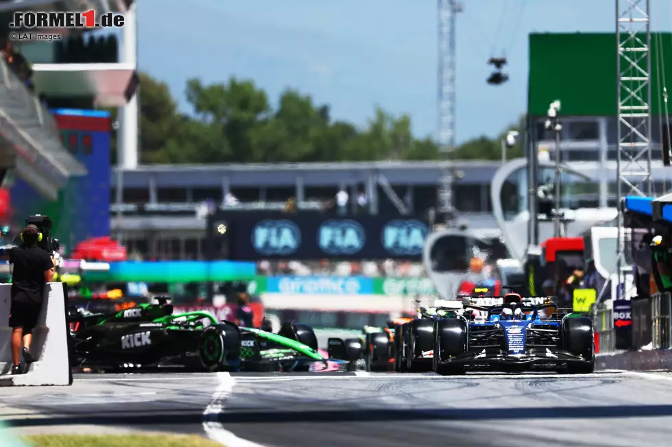 Foto zur News: Victor Martins und Nico Hülkenberg (Sauber)