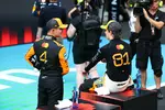 Foto zur News: Lando Norris (McLaren) und Oscar Piastri (McLaren)