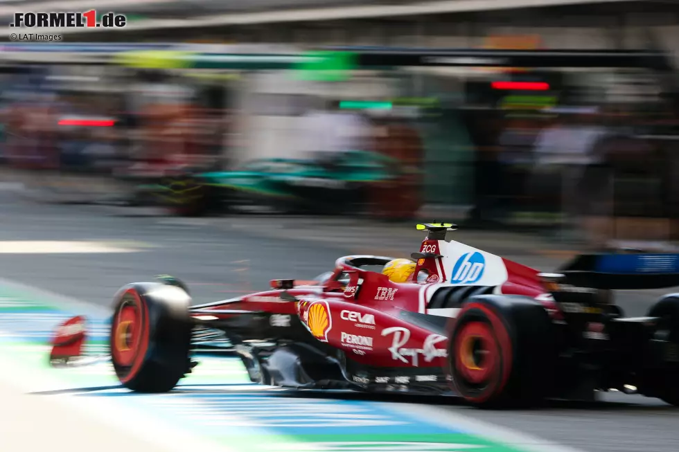 Foto zur News: Lewis Hamilton (Ferrari)