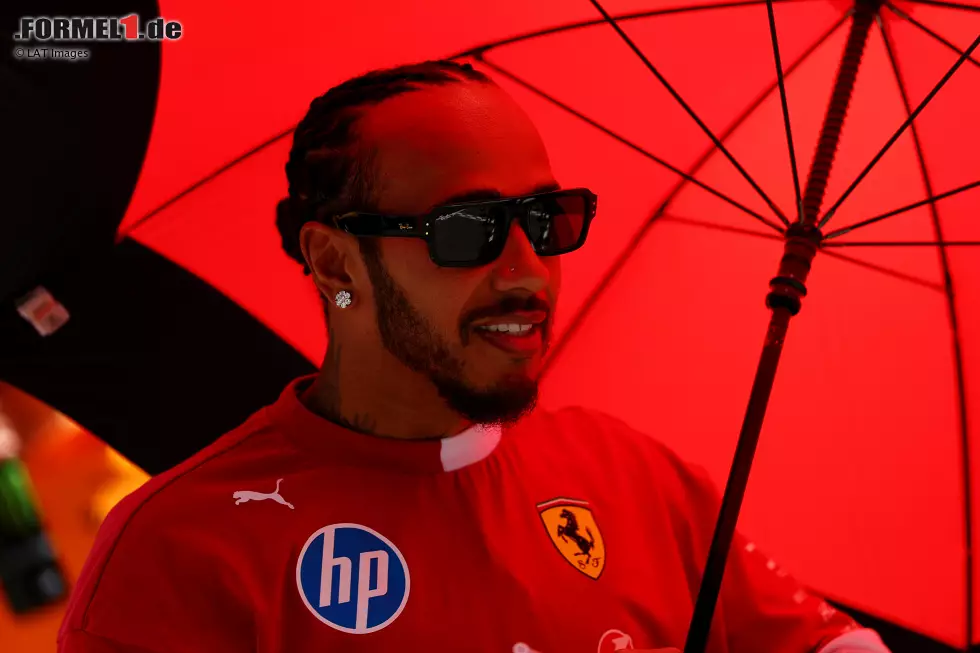 Foto zur News: Lewis Hamilton (Ferrari)