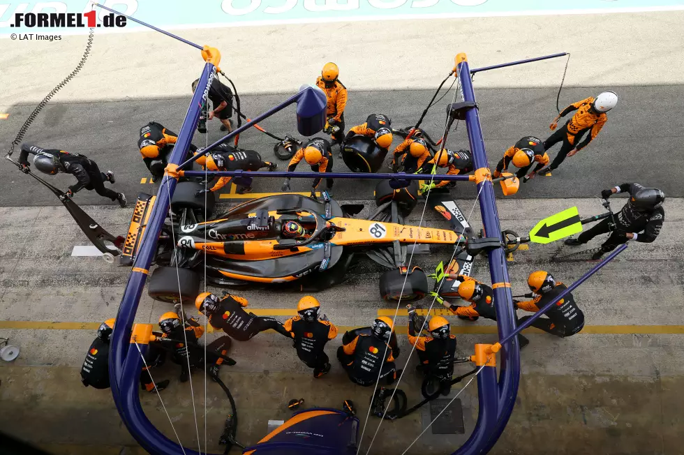 Foto zur News: Oscar Piastri (McLaren)