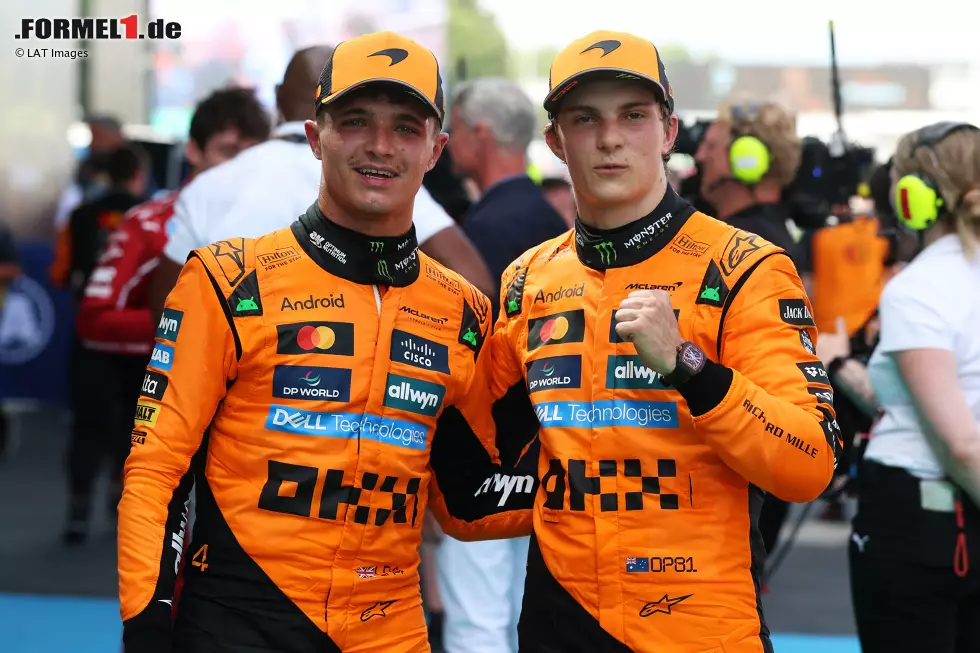 Foto zur News: Oscar Piastri (McLaren) und Lando Norris (McLaren)