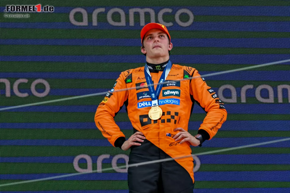 Foto zur News: Oscar Piastri (McLaren)