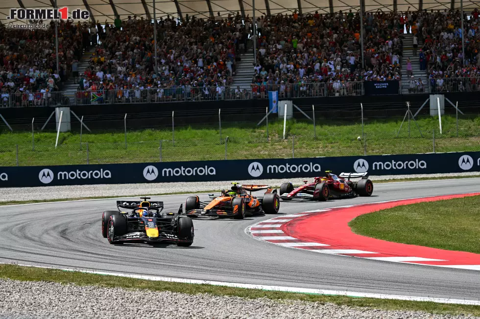 Max Verstappen (Red Bull), Lando Norris (McLaren) und Lewis Hamilton (Ferrari) Foto zur News: Max Verstappen (Red Bull), Lando Norris (McLaren) und Lewis Hamilton (Ferrari)