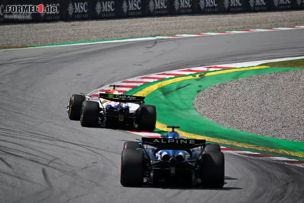 Foto zur News: Isack Hadjar (Racing Bulls) und Pierre Gasly (Alpine)