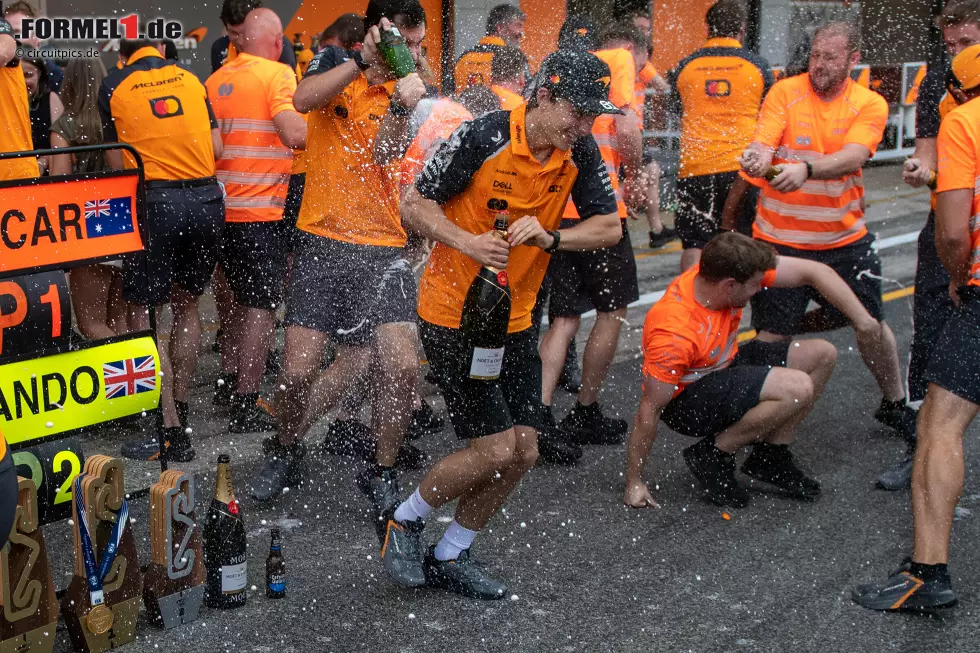 Foto zur News: Oscar Piastri (McLaren)