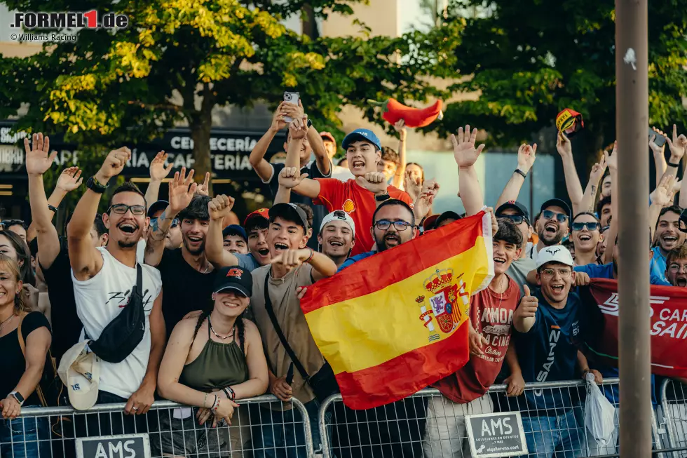 Foto zur News: Fans in Madrid
