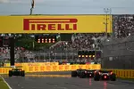 Foto zur News: Nico Hülkenberg (Sauber), Esteban Ocon (Haas) und Franco Colapinto (Alpine)