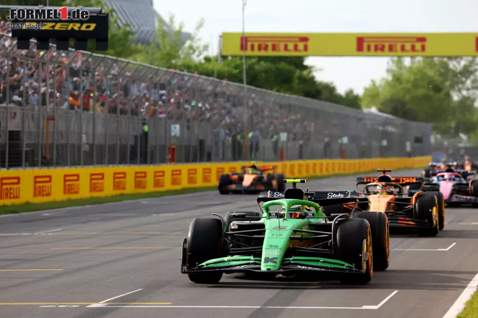 Foto zur News: Gabriel Bortoleto (Sauber), Oscar Piastri (McLaren) und Lando Norris (McLaren)