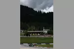 Foto zur News: Nico Hülkenberg (Sauber) und Oliver Bearman (Haas)