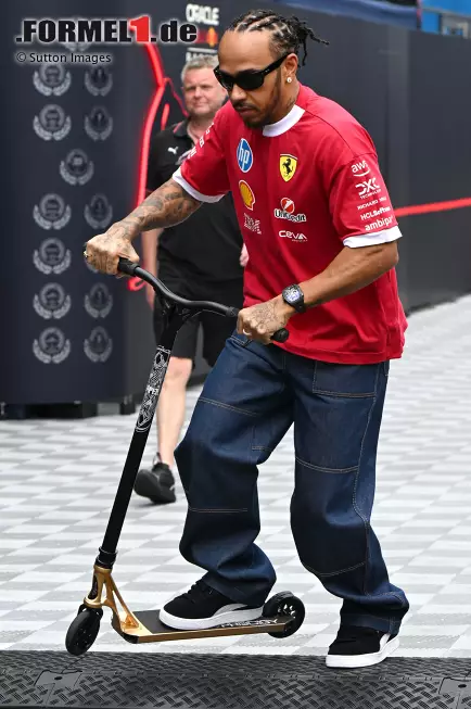 Foto zur News: Lewis Hamilton (Ferrari)