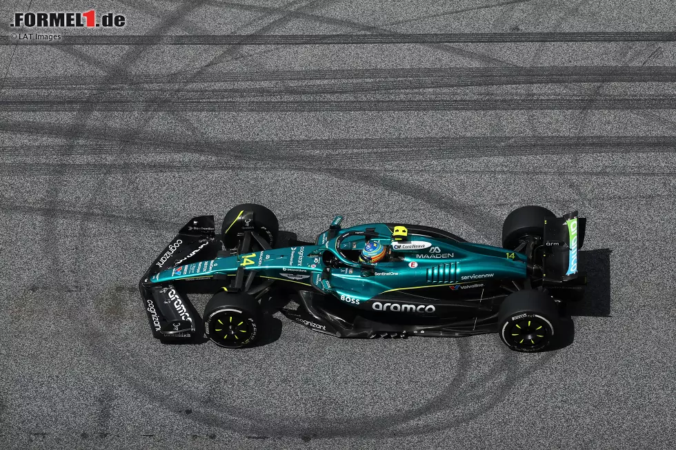 Foto zur News: Fernando Alonso (Aston Martin)