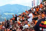 Foto zur News: Fans von Max Verstappen (Red Bull)