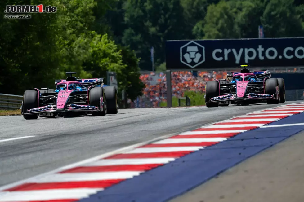 Foto zur News: Pierre Gasly (Alpine) und Franco Colapinto (Alpine)