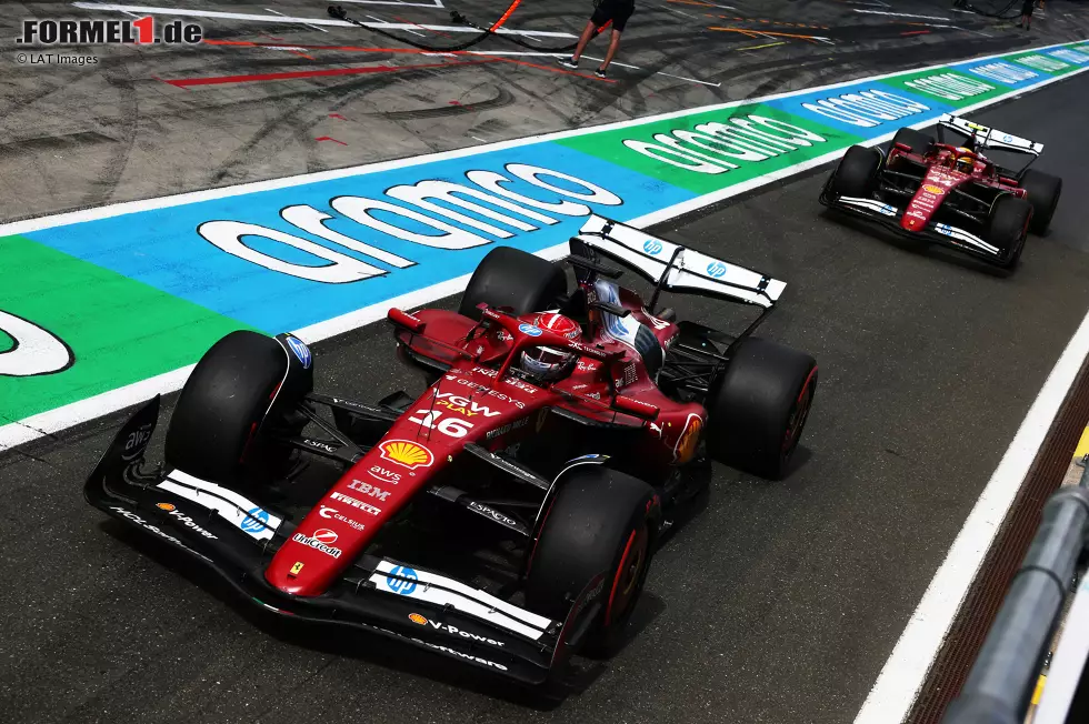 Foto zur News: Charles Leclerc (Ferrari) und Lewis Hamilton (Ferrari)