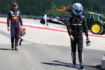 Foto zur News: Andrea Kimi Antonelli und Max Verstappen (Red Bull)