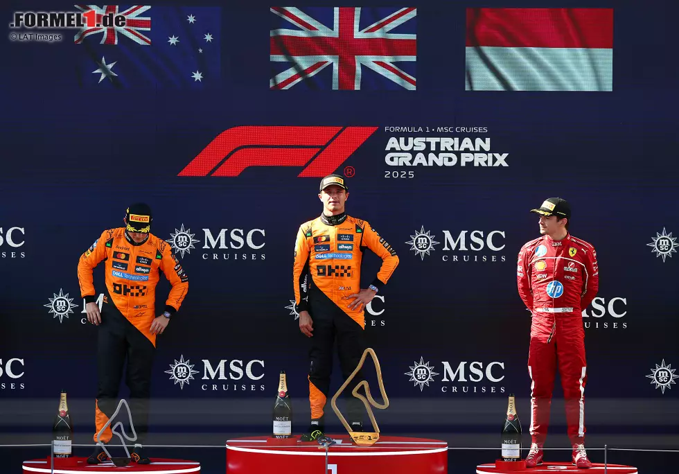 Foto zur News: Lando Norris (McLaren), Oscar Piastri (McLaren) und Charles Leclerc (Ferrari)