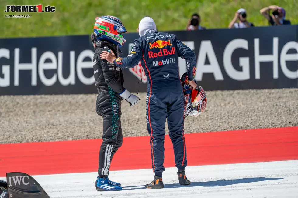 Foto zur News: Andrea Kimi Antonelli und Max Verstappen (Red Bull)