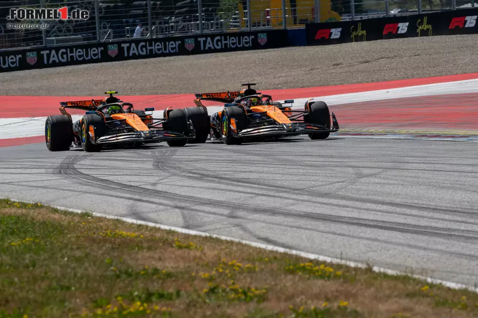 Foto zur News: Lando Norris (McLaren) und Oscar Piastri (McLaren)