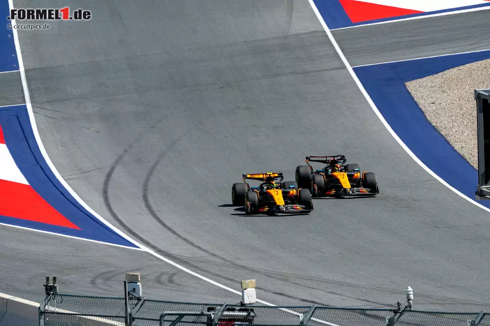 Foto zur News: Lando Norris (McLaren) und Oscar Piastri (McLaren)