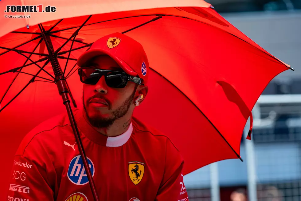 Foto zur News: Lewis Hamilton (Ferrari)