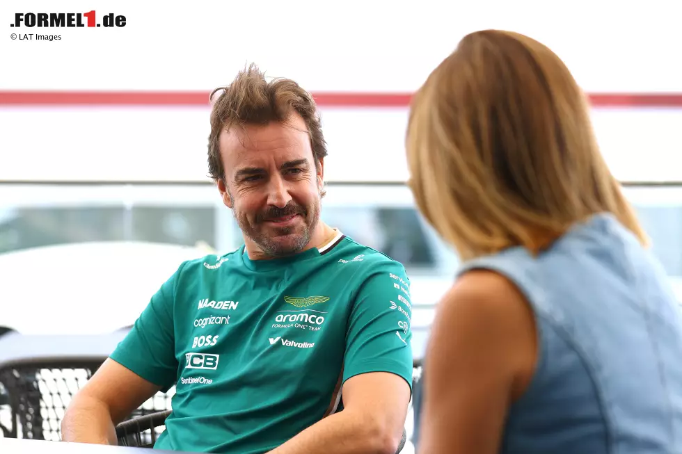 Foto zur News: Fernando Alonso (Aston Martin)