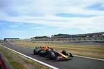 Foto zur News: Yuki Tsunoda (Red Bull)