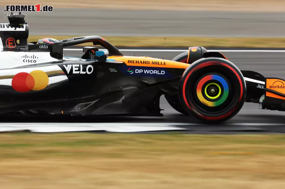 Foto zur News: Oscar Piastri (McLaren)