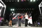 Foto zur News: Esteban Ocon (Haas) und Oliver Bearman (Haas)