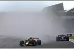 Foto zur News: Alexander Albon (Williams) und Max Verstappen (Red Bull)