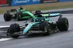 Foto zur News: Lance Stroll (Aston Martin) und Nico Hülkenberg (Sauber)